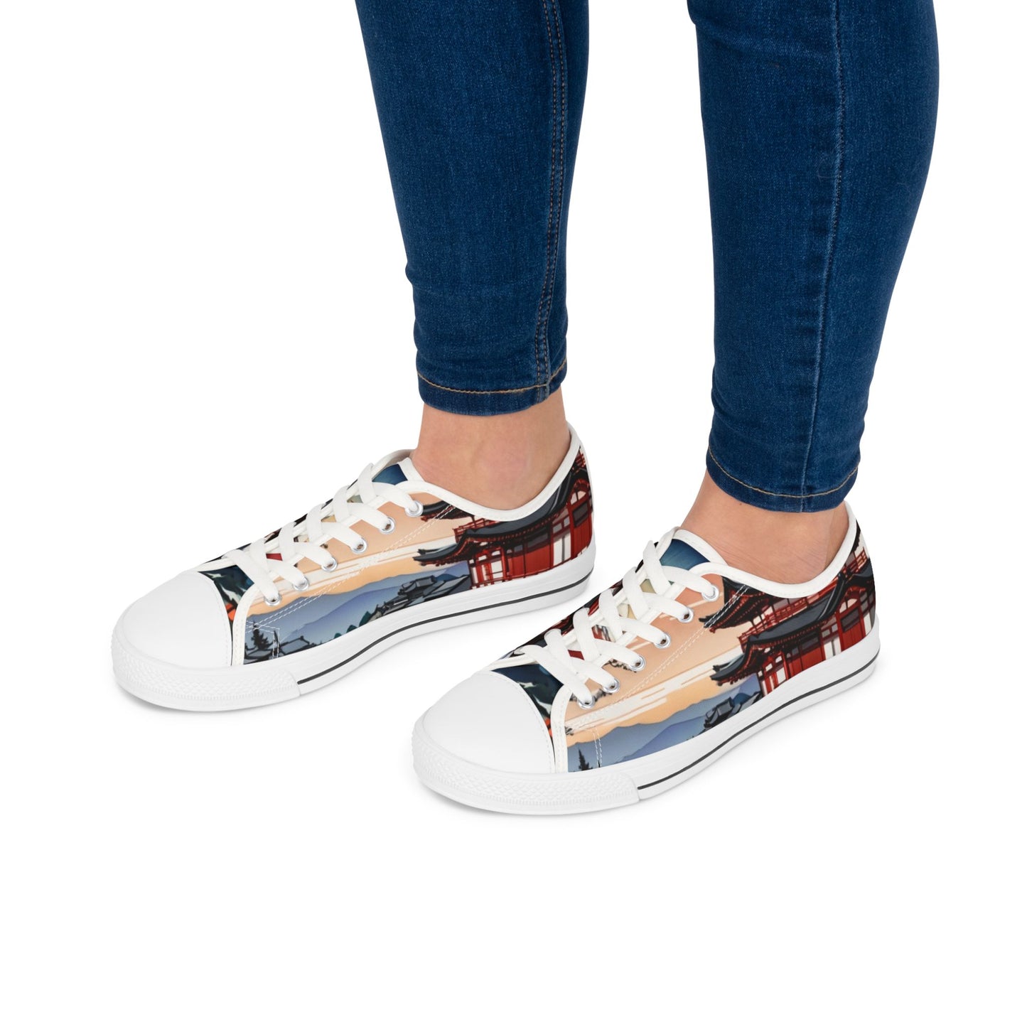 Ukiyo-e Women's Low Top Sneakers